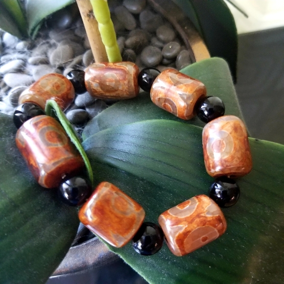 Beaded Stone Bracelet - Picture 3 of 5